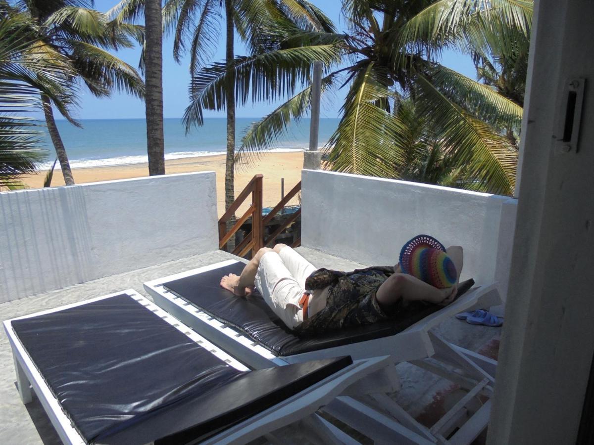 Uma Beach Home Bussa Esterno foto