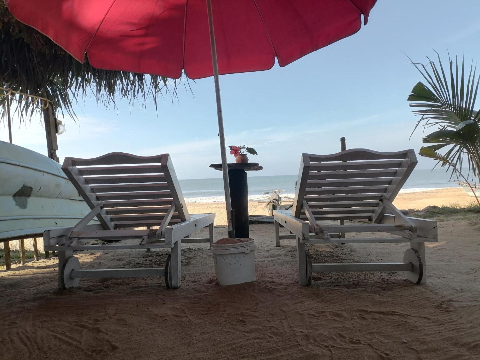 Uma Beach Home Bussa Esterno foto
