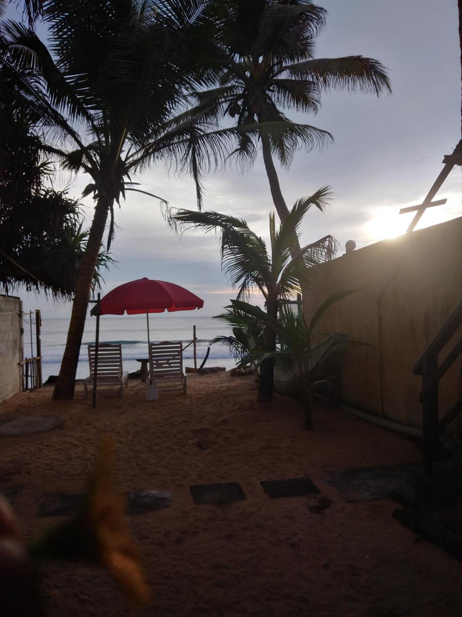 Uma Beach Home Bussa Esterno foto
